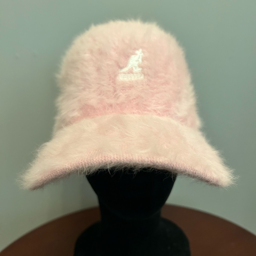KANGOL Vintage Furgora Stretch Spacecap in Pink, size S/M